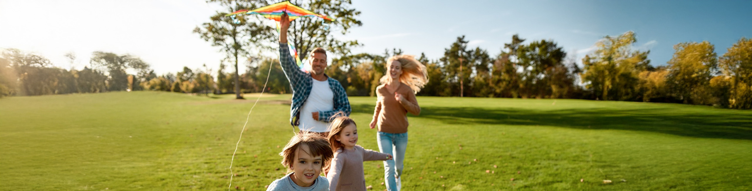 Pere õues, naudib puhkust.